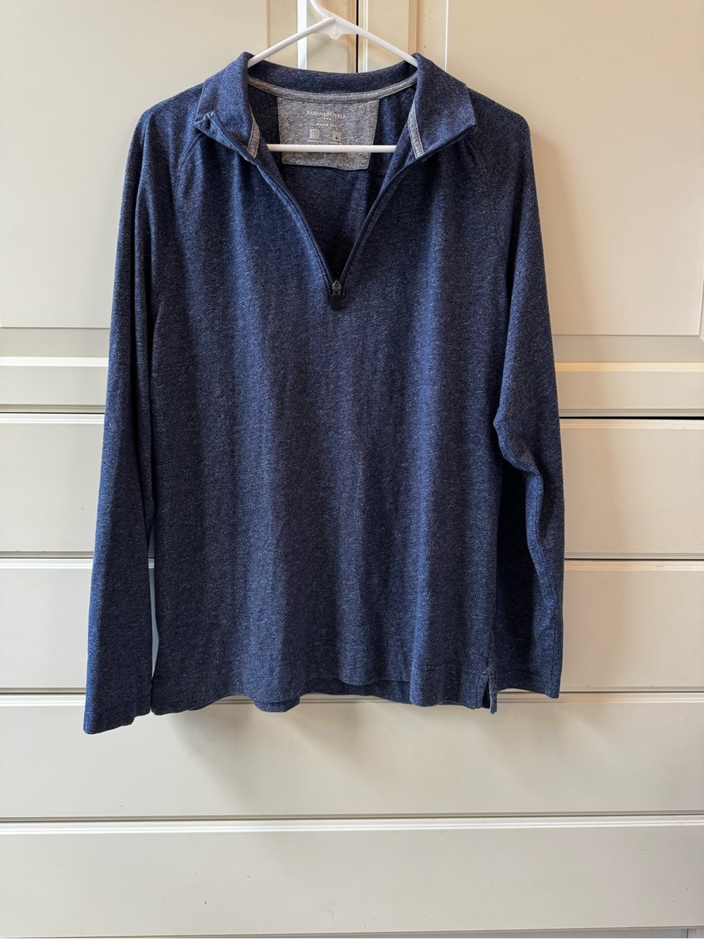 Banana Republic Women’s Quick Dry Heather Navy Quarter-Zip Pullover